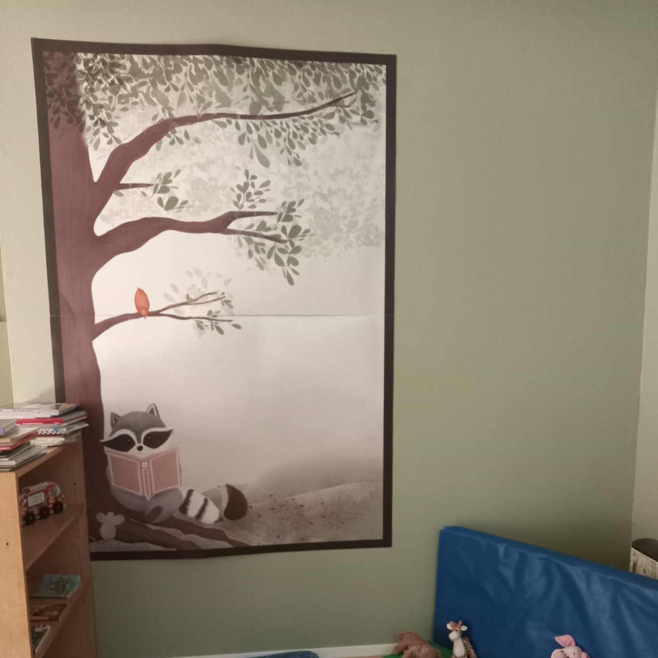 L'aula con l'albero di legno